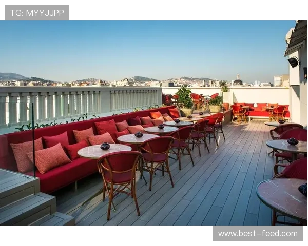 阿斯:博尔达拉斯身体不适,医生建议他在巴塞罗那的酒店休息 阿斯:博尔达拉斯身体不适,医生建议他在巴塞罗那的酒店休息